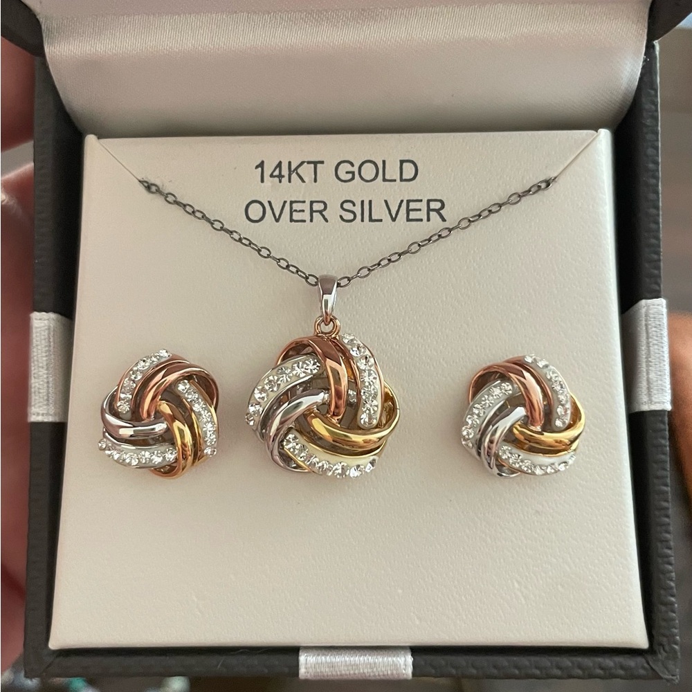 NWT! 14k Gold over Silver Knot Set